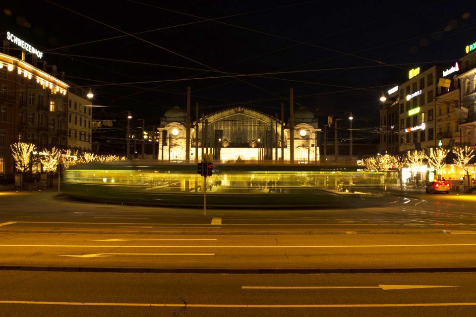 Bahnhof Basel SBB Bahnhof Basel SBB