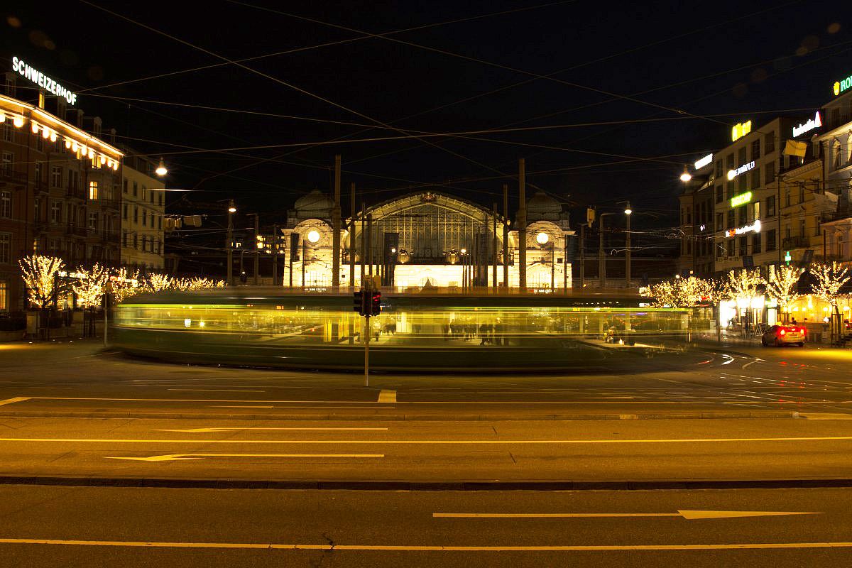 Bahnhof Basel SBB Bahnhof Basel SBB